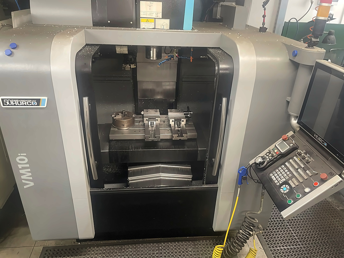 Hurco VM10i CNC megmunkálóközpont